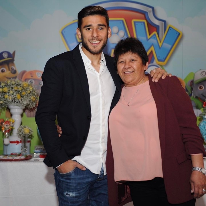 Toto y Tota Salvio, hijo y madre.